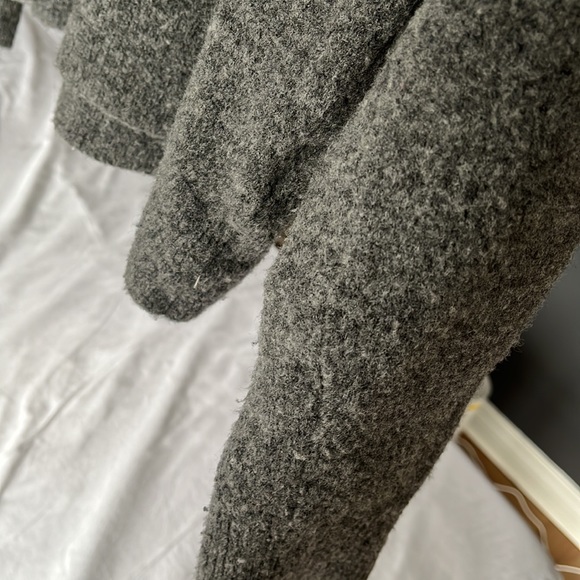 Club Monaco wool sweater - Picture 5 of 5